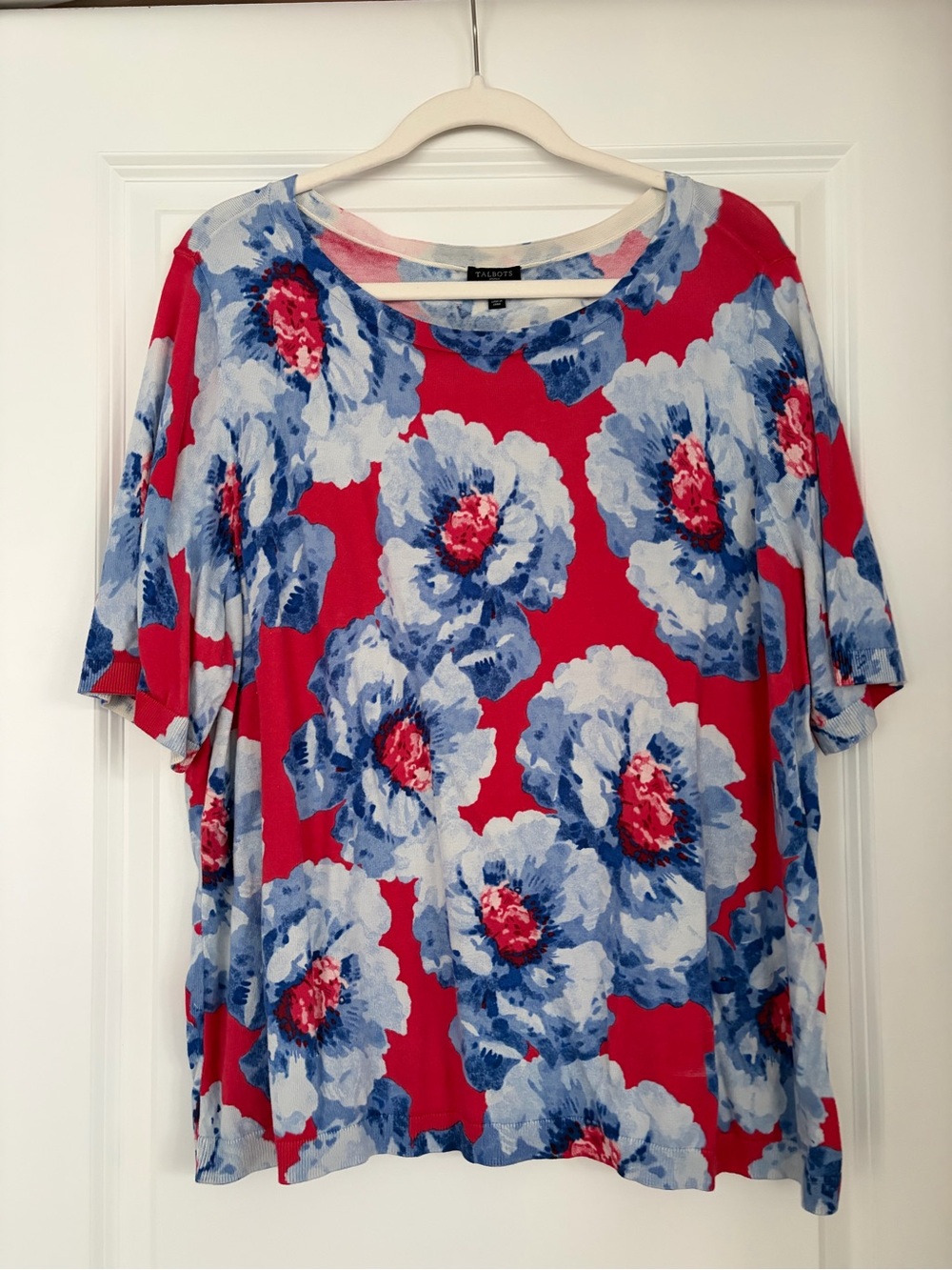 Talbots Bright Red Floral Short-Sleeve Top with Blue and White Blooms